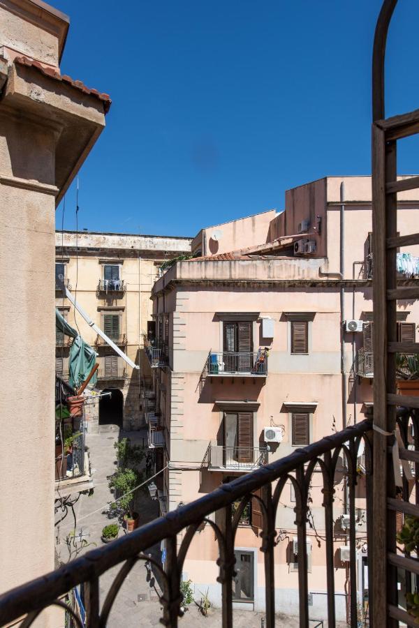Casa Meli Dietro Piazza San Domenico By Wonderful Italy Palermo Exterior photo